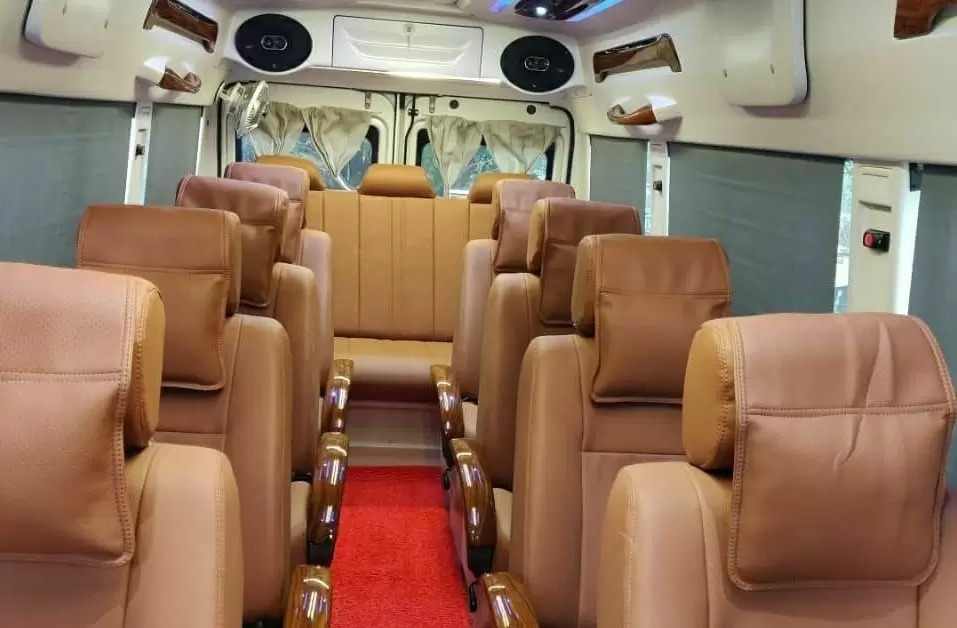 12 Seater Tempo Traveller Solapur